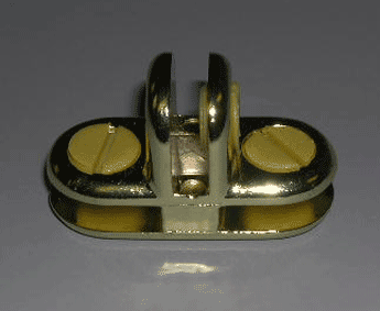 3 way metal cubbie clip for 3/16" tempered glass - 200 per box - Brass